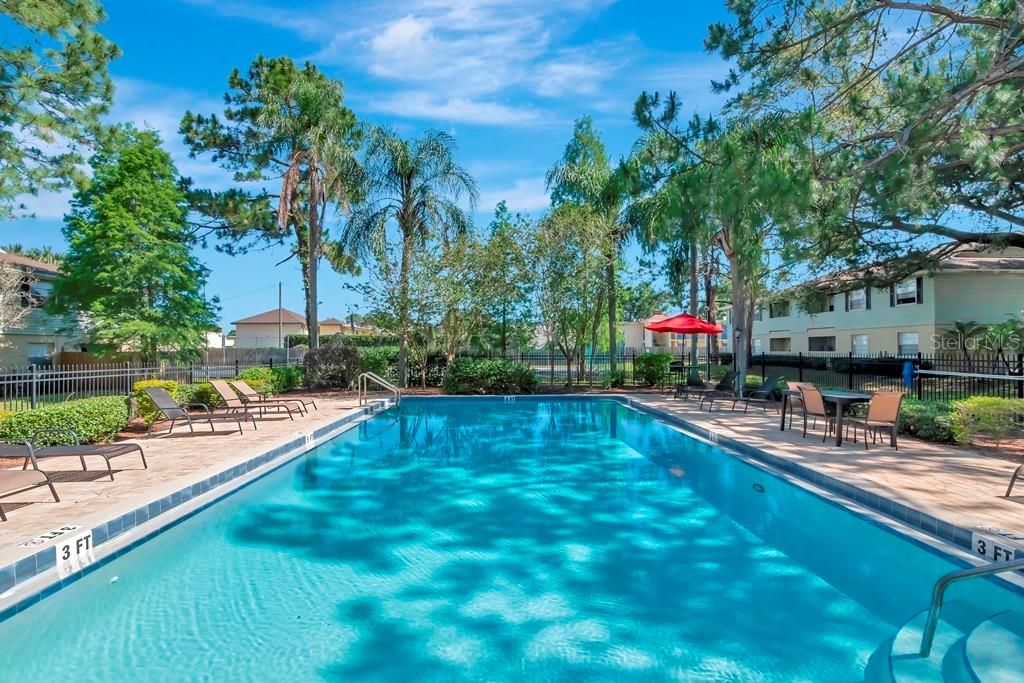 Exterior, Pool