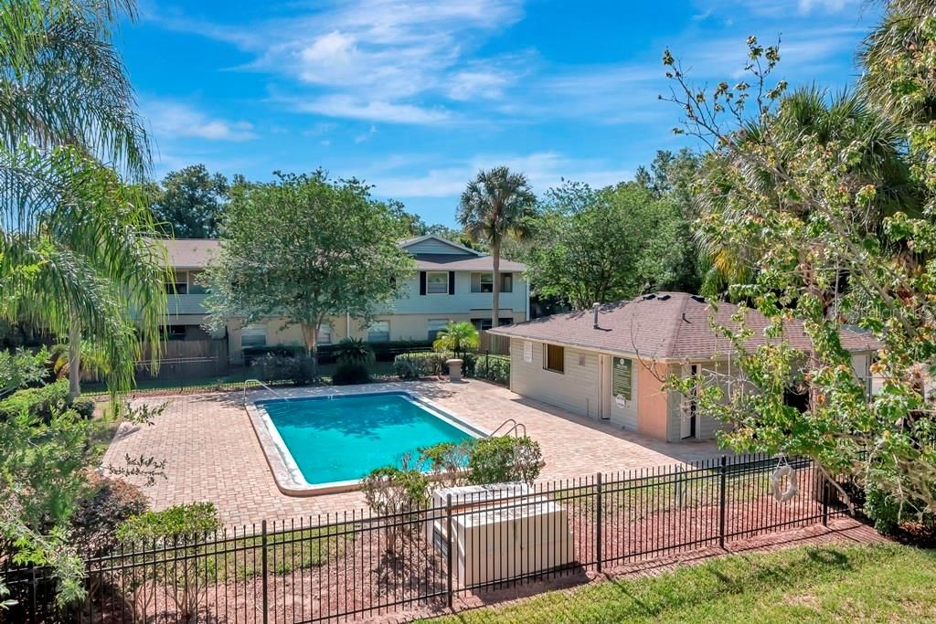 Exterior, Pool