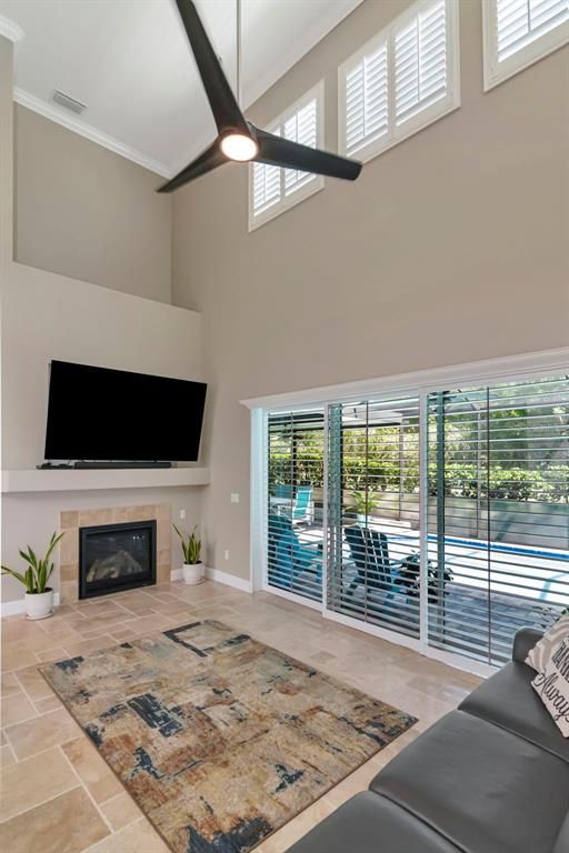 Fireplace, Interior, Pendant Lights