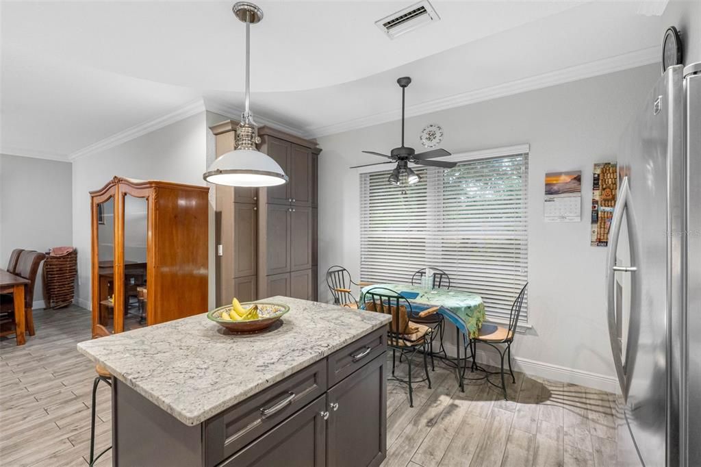 Dining room, Interior, Kitchen, Pendant Lights, Wood Texture Flooring
