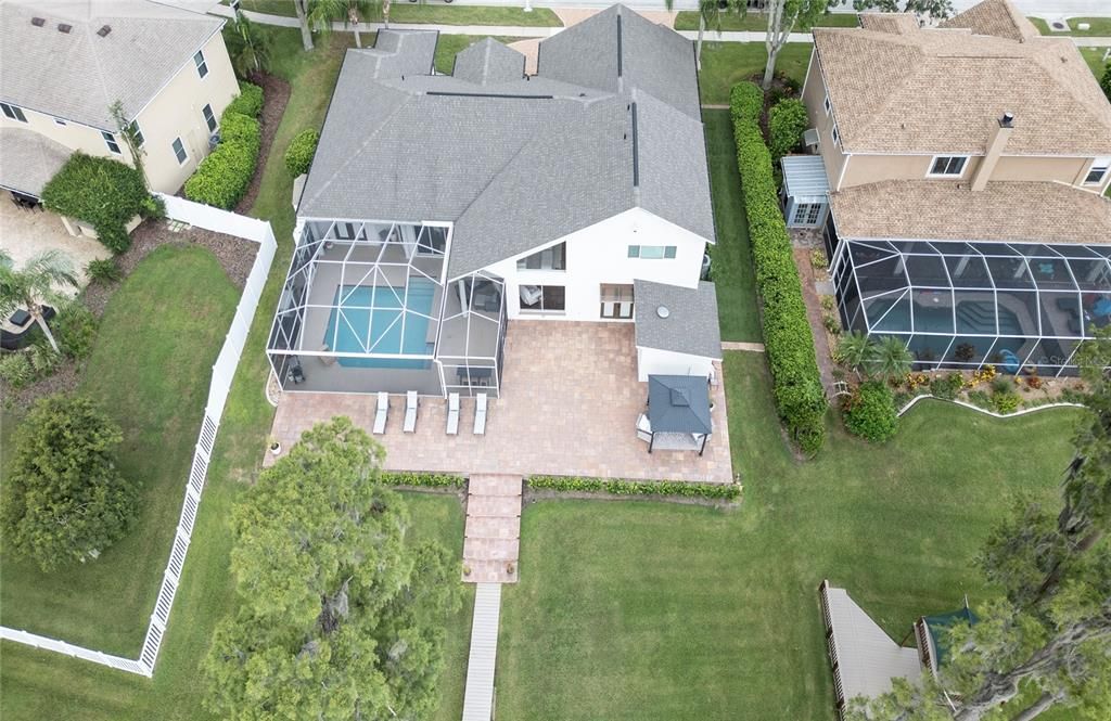 Exterior, Drone