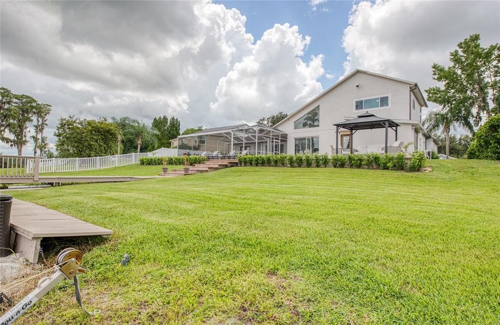 Backyard, Exterior
