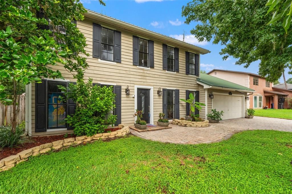 Attached, Backyard, Exterior, Facade, Georgian