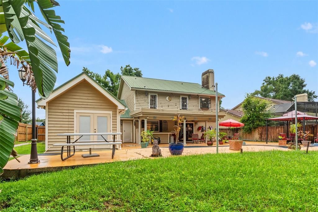 Backyard, Exterior