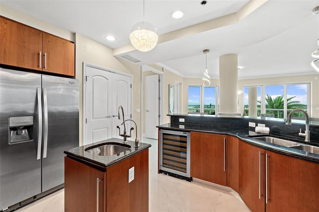 Interior, Kitchen, Pendant Lights, Recessed Lighting, Stainless Steel Appliances, Water