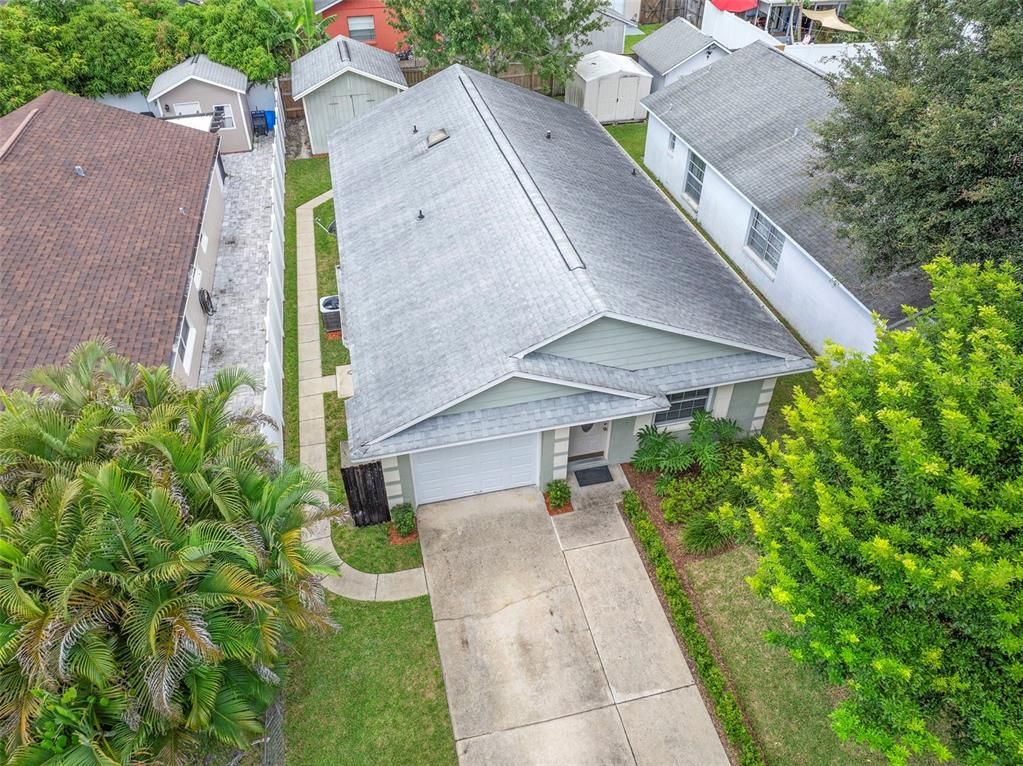 Exterior, Drone