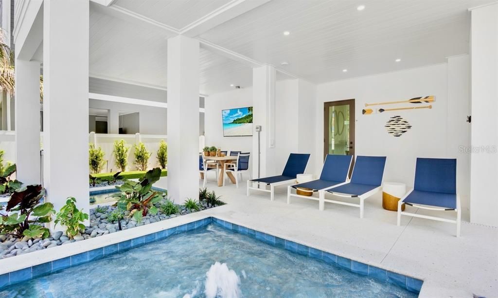 Interior, Pool, Recessed Lighting