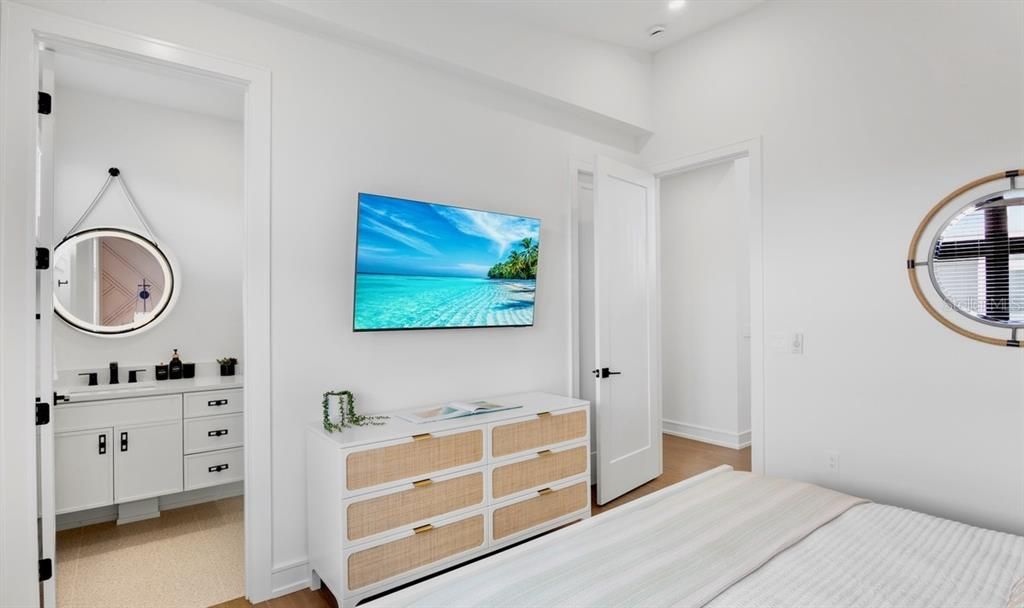Bedroom, Interior, Recessed Lighting