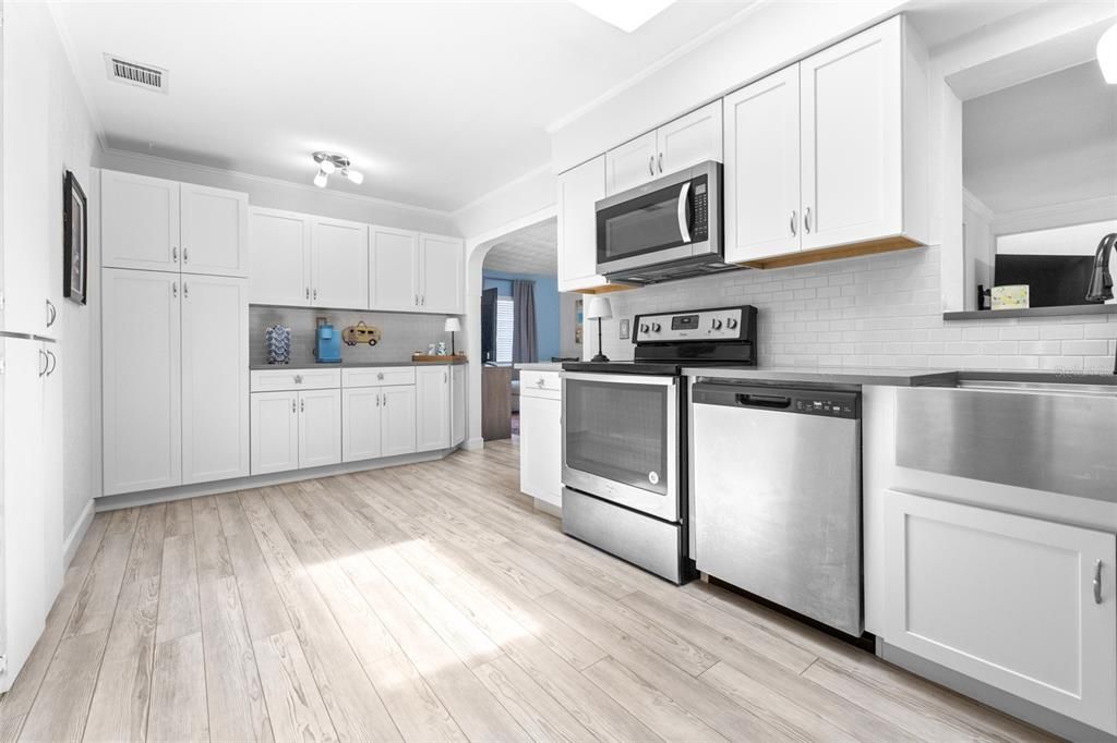 Interior, Kitchen, Stainless Steel Appliances, Wood Texture Flooring