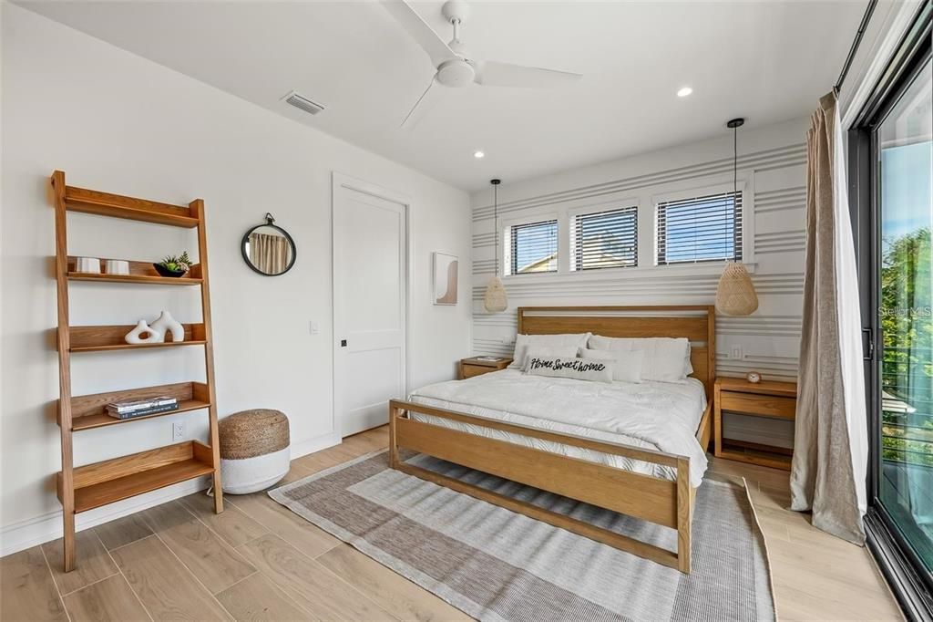Bedroom, Interior, Pendant Lights, Recessed Lighting, Wood Texture Flooring
