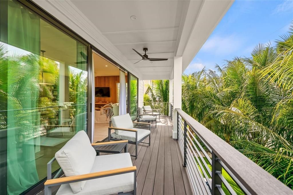 Exterior, Wood Texture Flooring