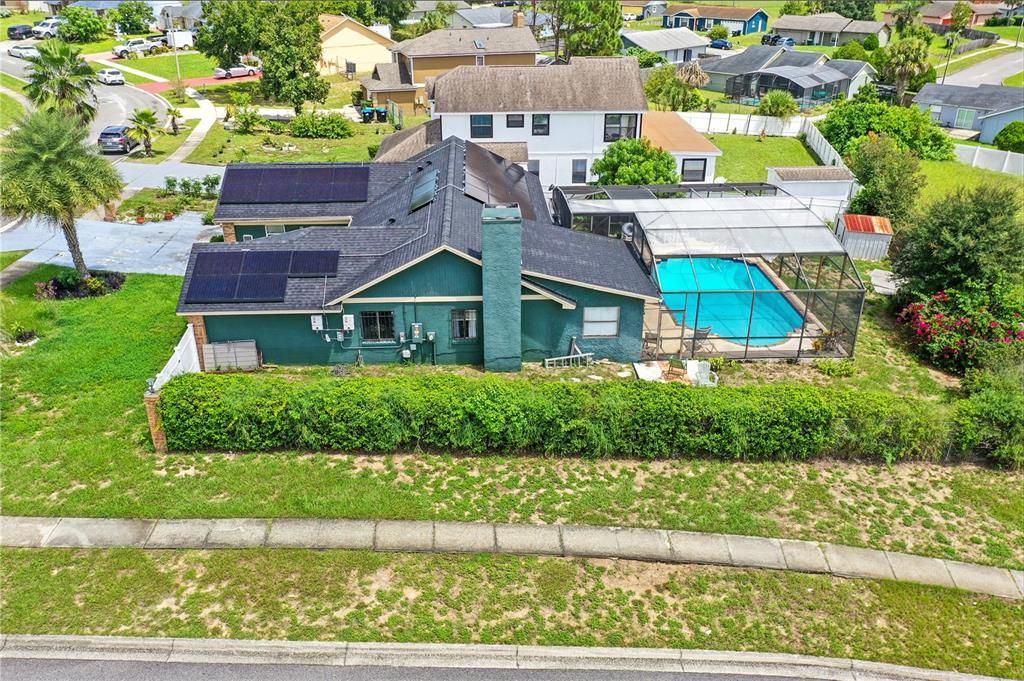Exterior, Drone