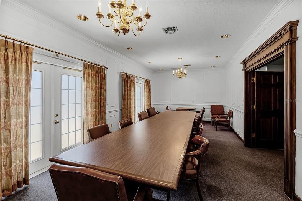 Chandelier, Dining room, Interior, Recessed Lighting