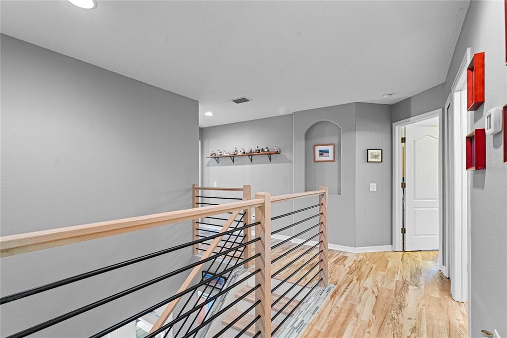 Interior, Recessed Lighting, Wood Texture Flooring