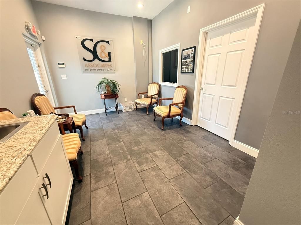 Interior, Recessed Lighting