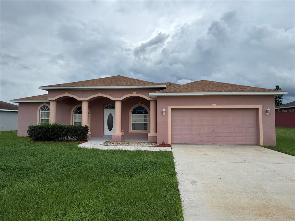 Attached, Backyard, Exterior, Facade, Ranch