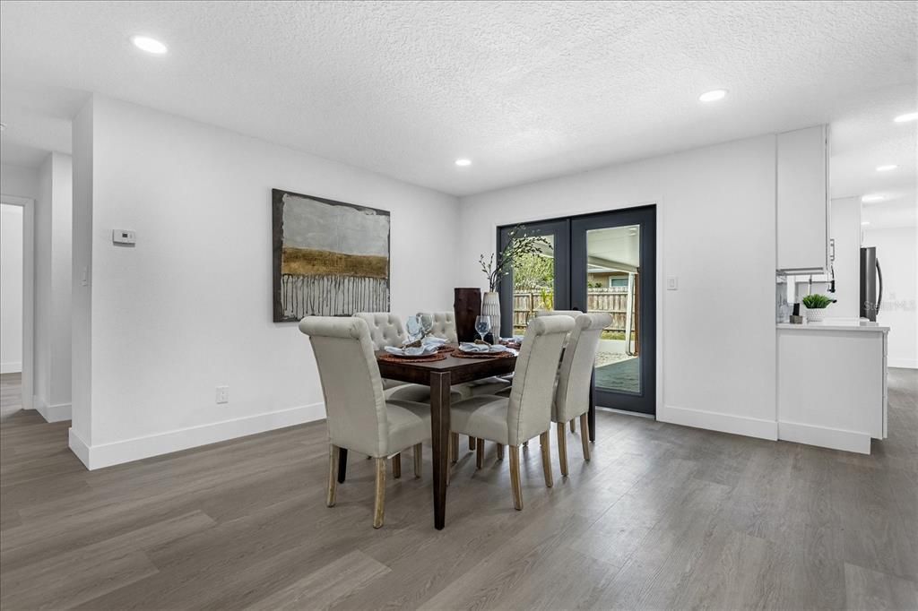Dining room, Interior, Kitchen, Recessed Lighting, Wood Texture Flooring