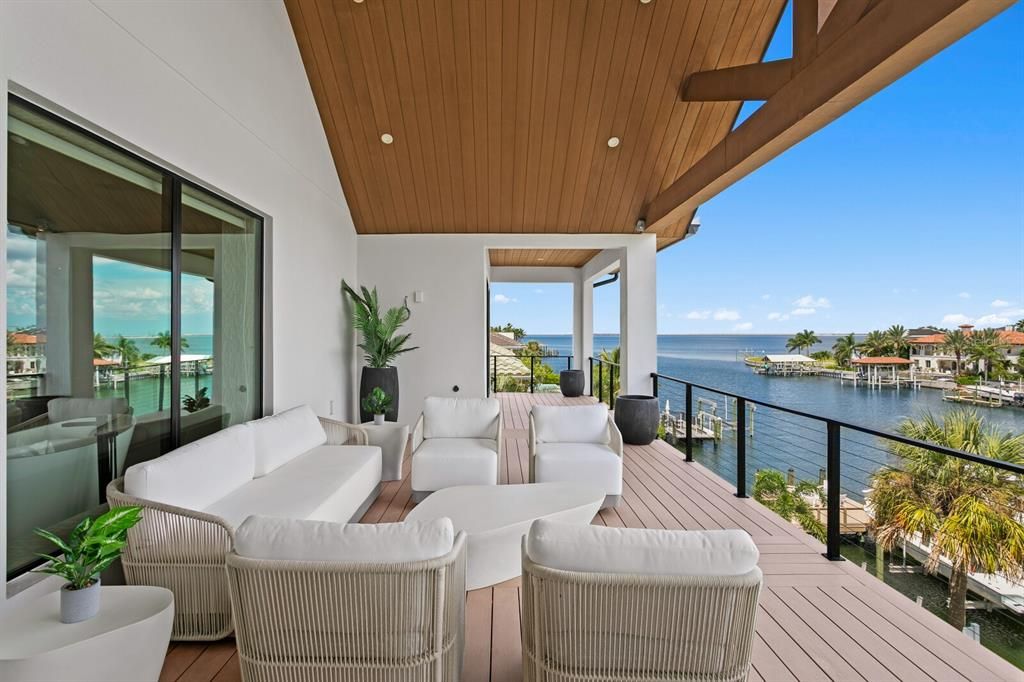 Water, Exterior, Living room, Other