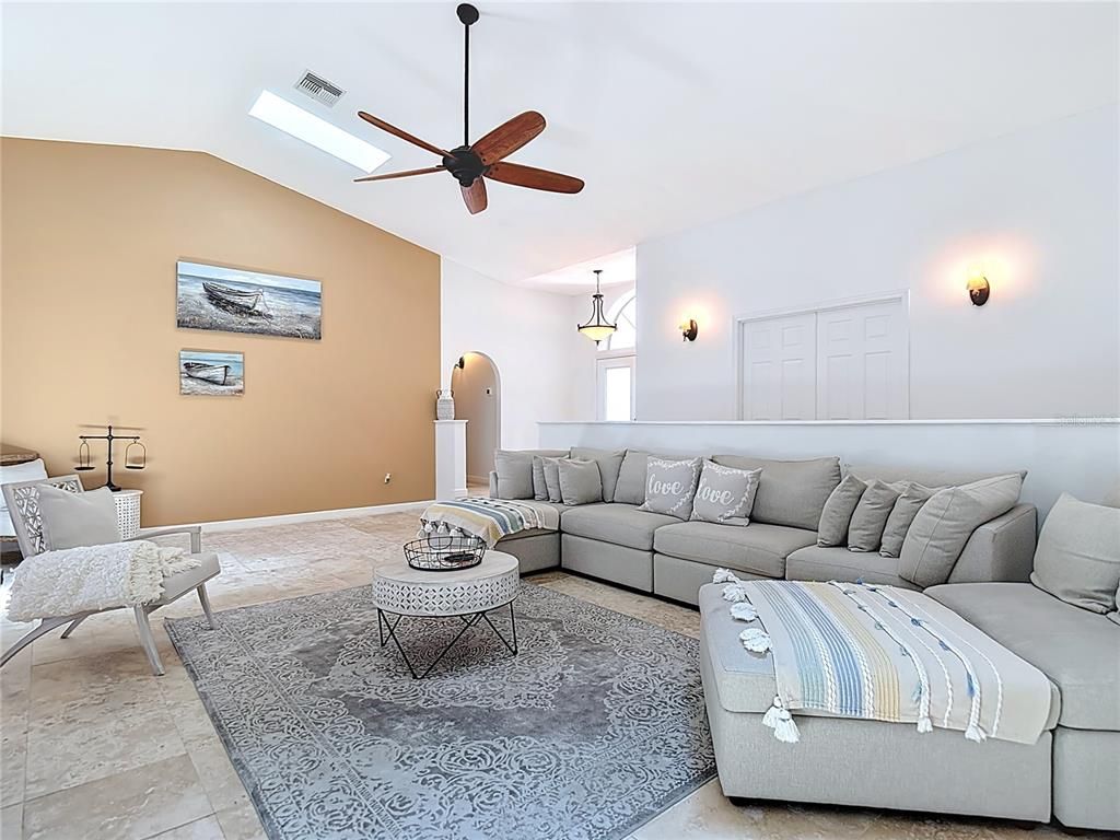 Interior, Living room, Pendant Lights