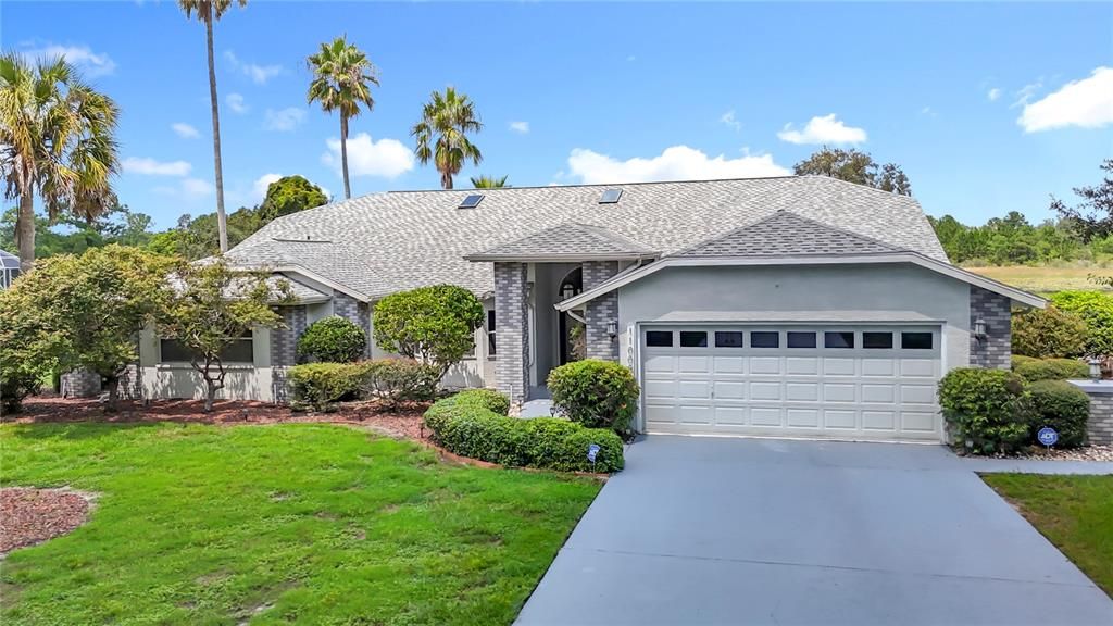 Attached, Exterior, Facade, Ranch