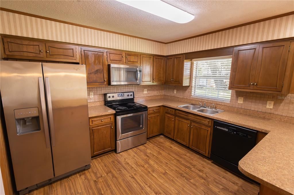 Interior, Kitchen, Stainless Steel Appliances, Wood Texture Flooring