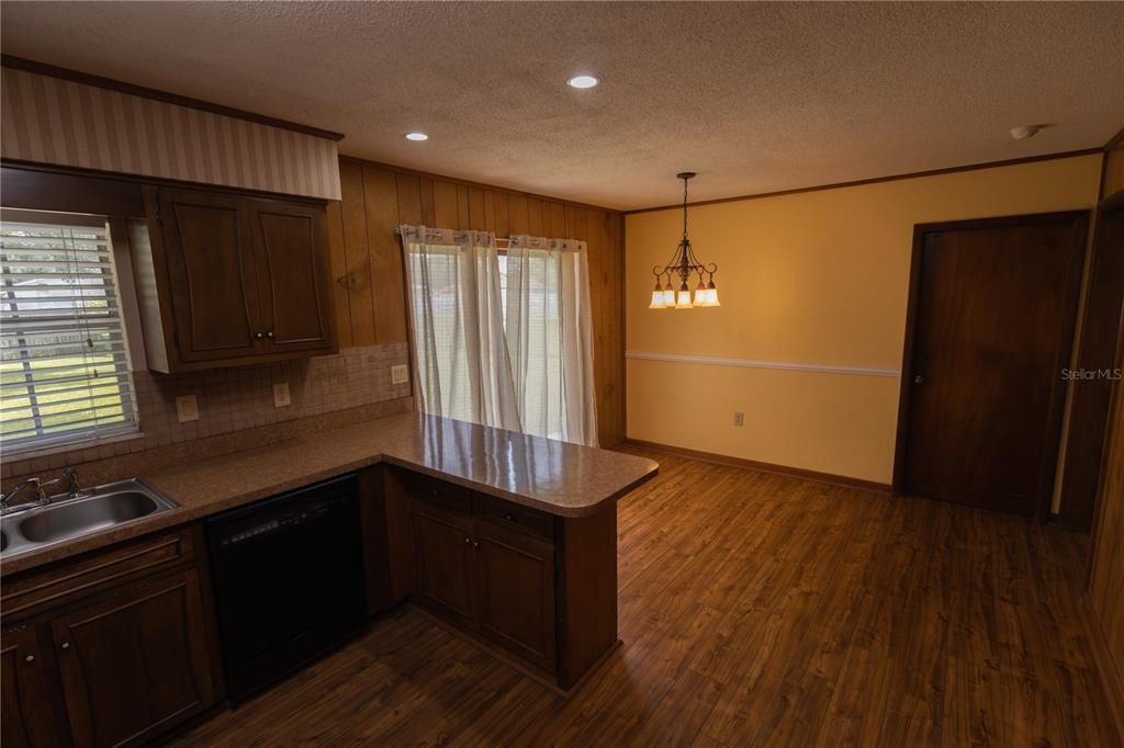 Interior, Kitchen, Pendant Lights, Recessed Lighting, Wood Texture Flooring
