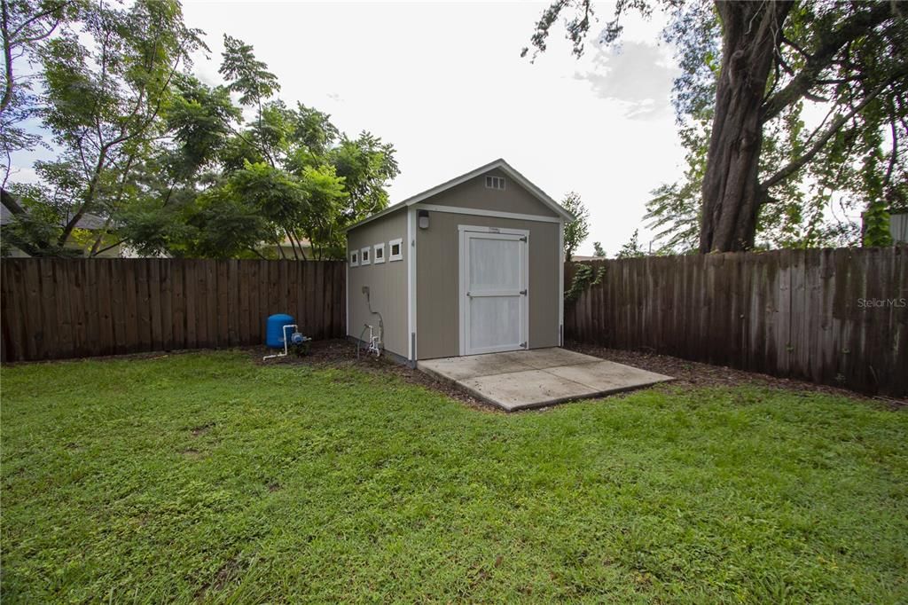 Backyard, Exterior