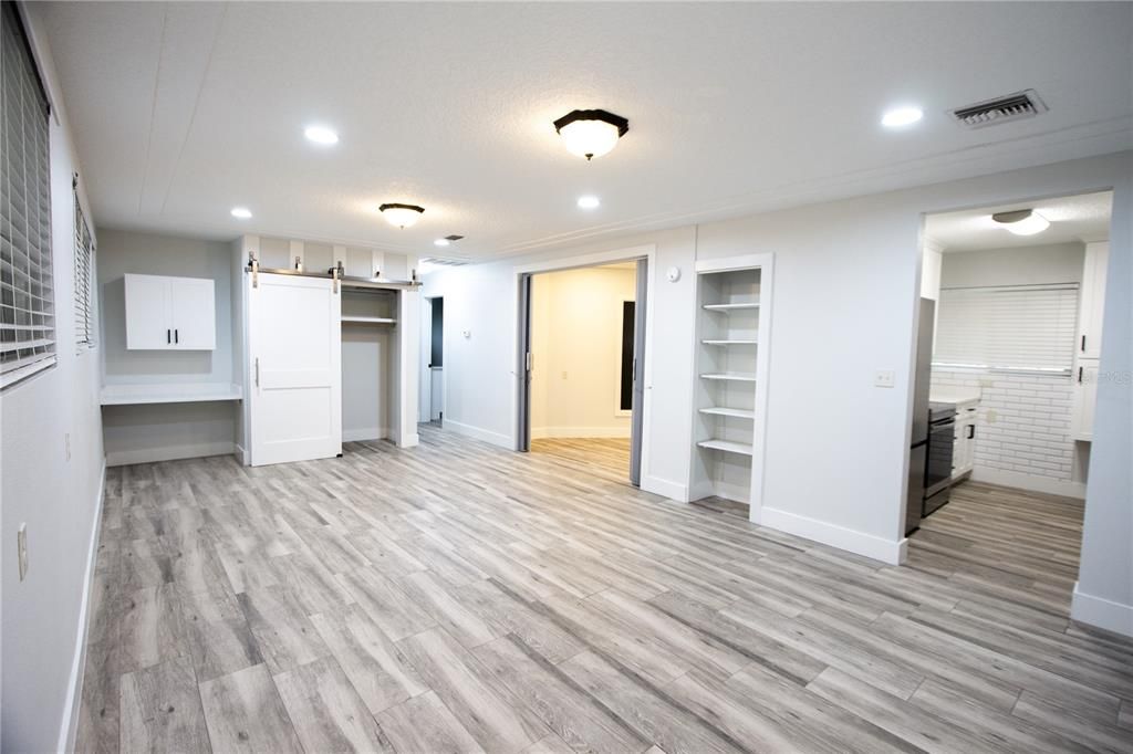Empty room, Interior, Recessed Lighting, Wood Texture Flooring
