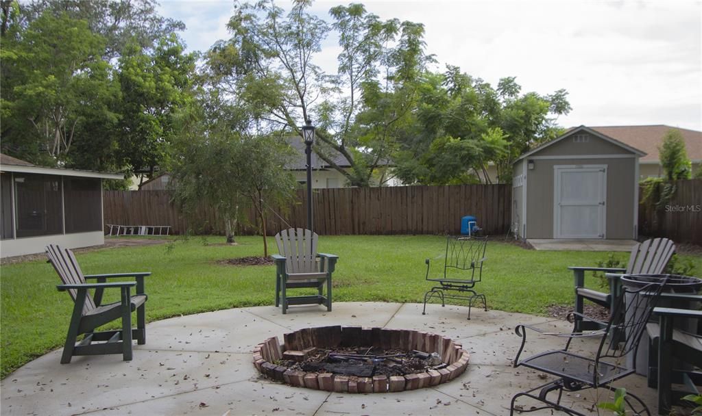 Backyard, Exterior