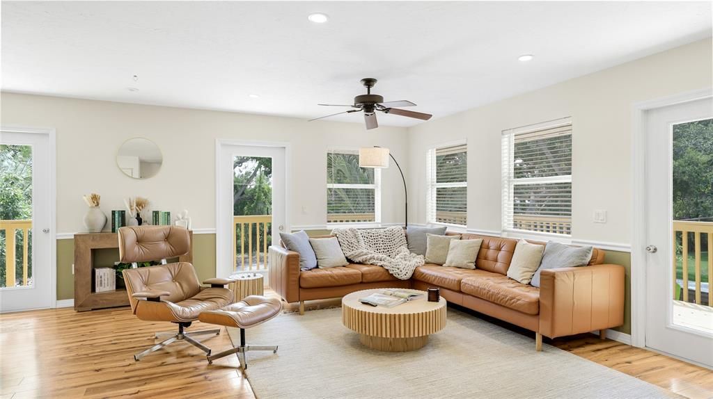 Interior, Living room, Recessed Lighting, Wood Texture Flooring