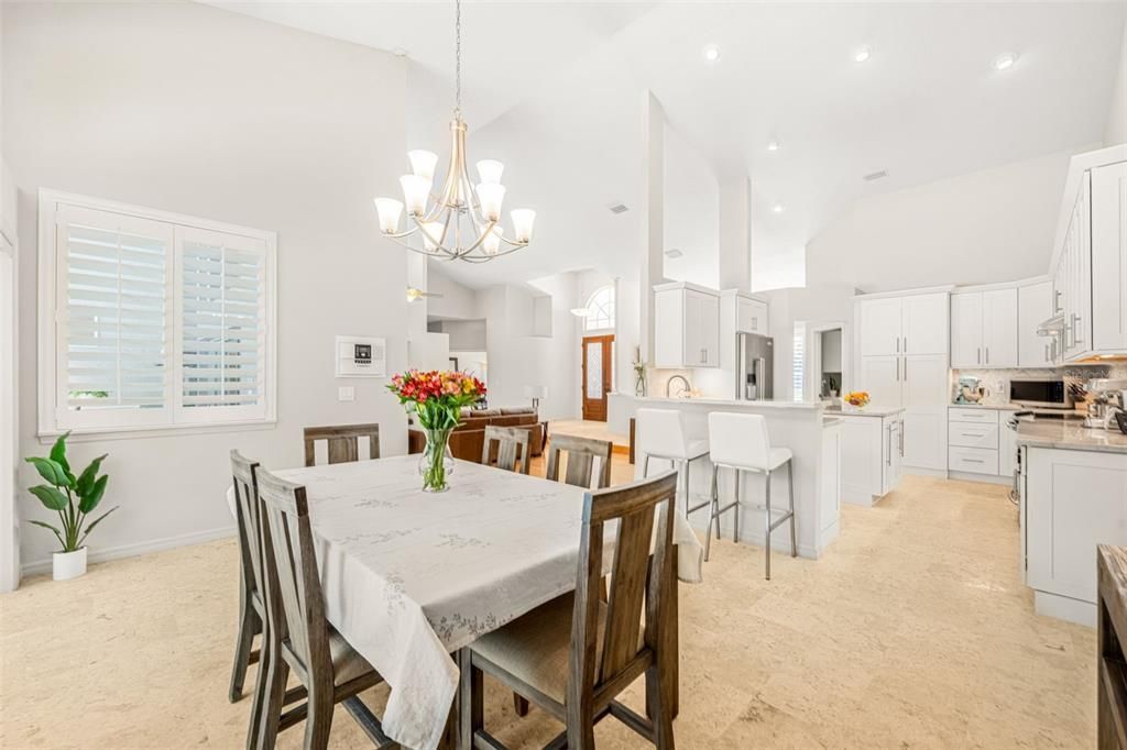 Chandelier, Dining room, Interior, Kitchen, Recessed Lighting, Stainless Steel Appliances