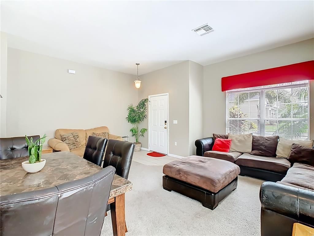 Dining room, Interior, Living room, Pendant Lights
