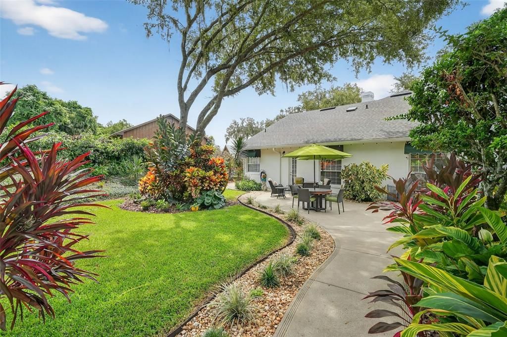 Backyard, Exterior