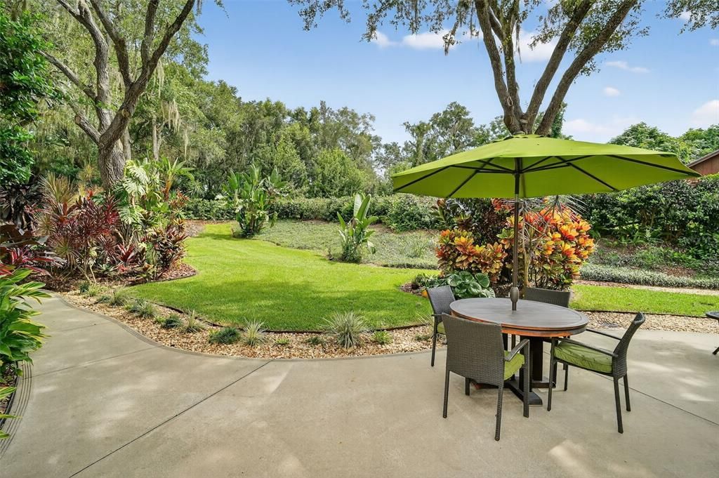 Backyard, Exterior