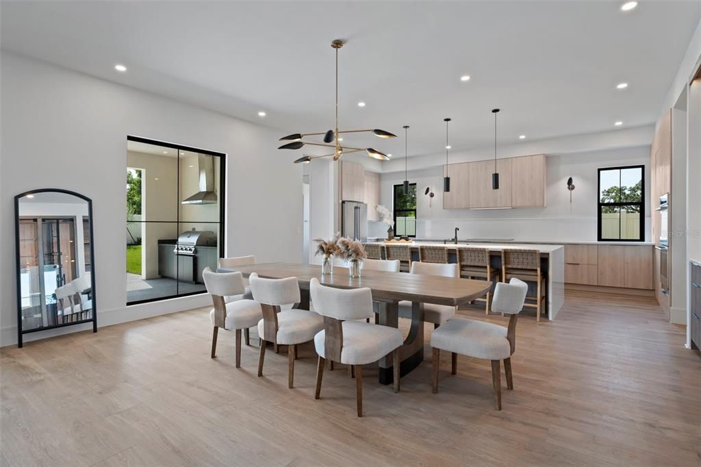Dining room, Interior, Kitchen, Pendant Lights, Recessed Lighting, Wood Texture Flooring