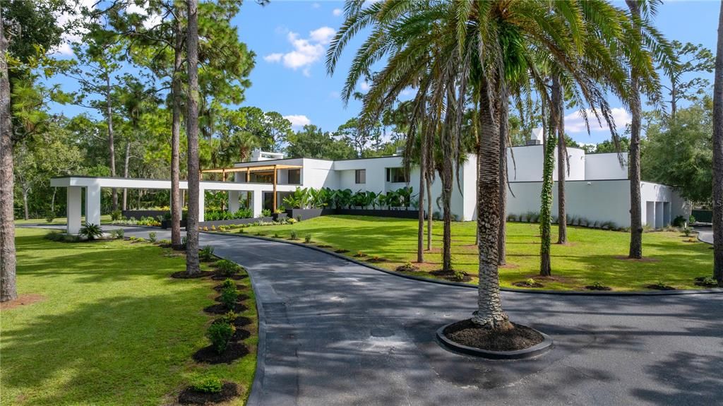 Backyard, Exterior