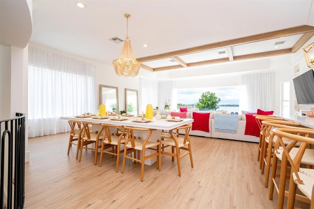 Chandelier, Dining room, Interior, Living room, Pendant Lights, Recessed Lighting, Water, Wood Texture Flooring