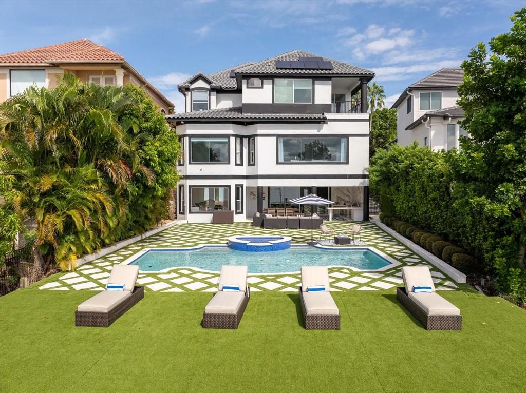 Exterior, Pool, Solar Panels