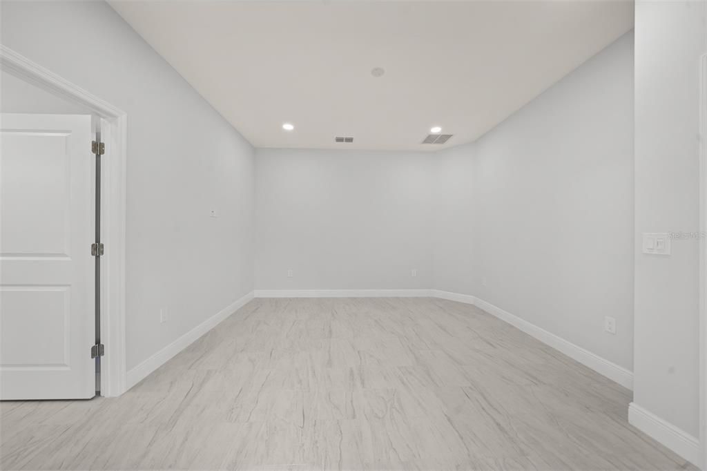 Empty room, Interior, Marble, Recessed Lighting