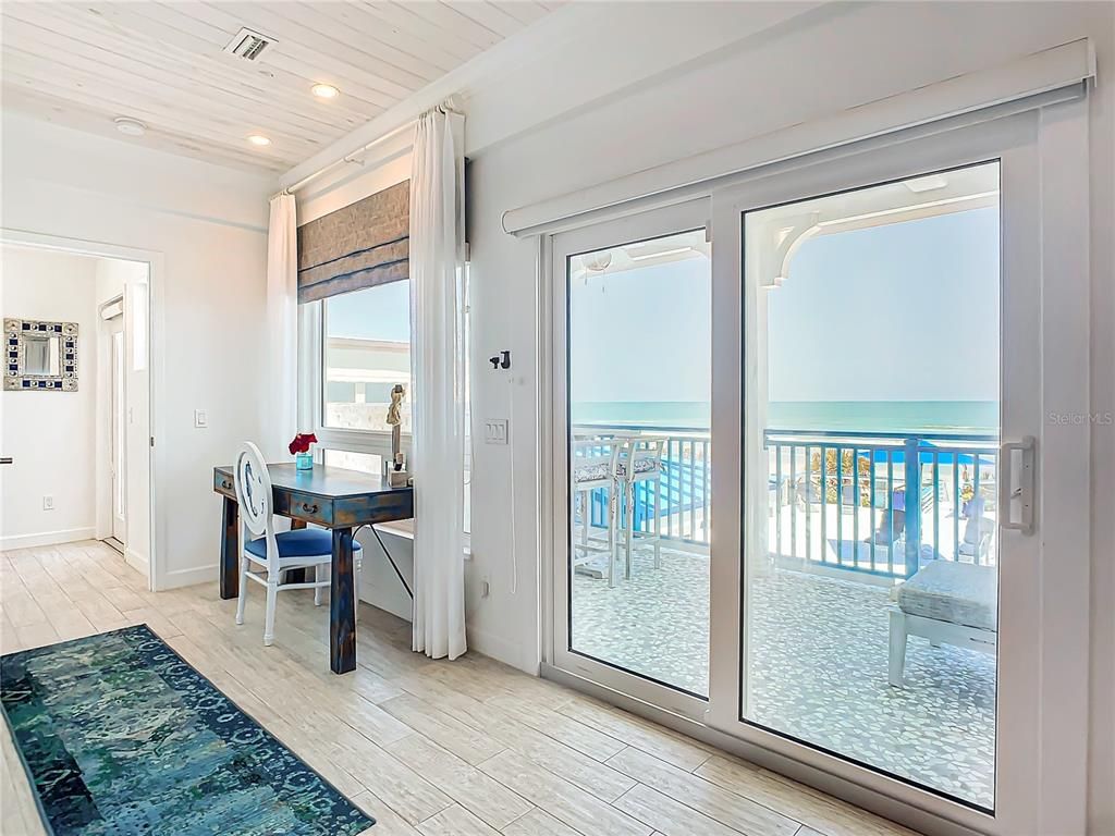 Home Office, Interior, Recessed Lighting, Water, Wooden Ceilings, Wood Texture Flooring