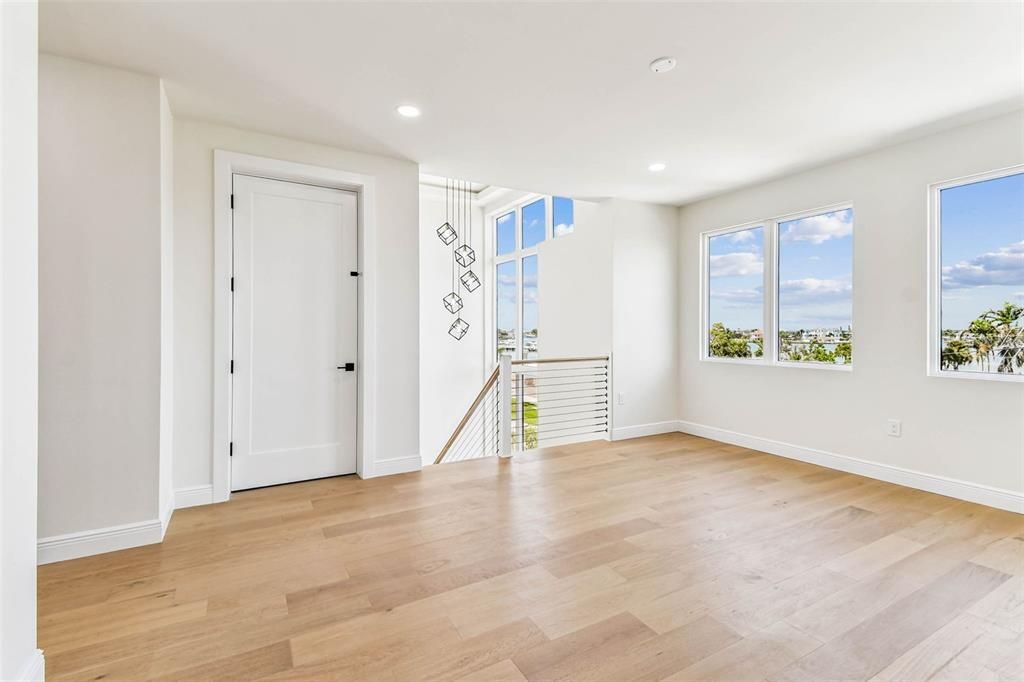Empty room, Interior, Pendant Lights, Recessed Lighting, Wood Texture Flooring