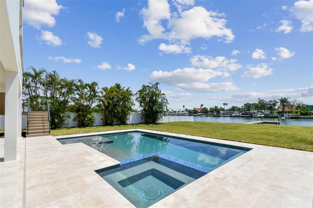 Exterior, Pool, Water