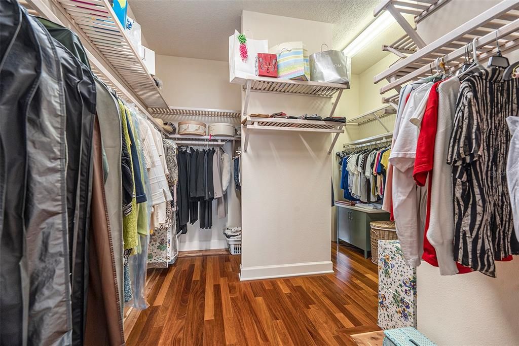 Interior, Walk-in Closets, Wood Texture Flooring