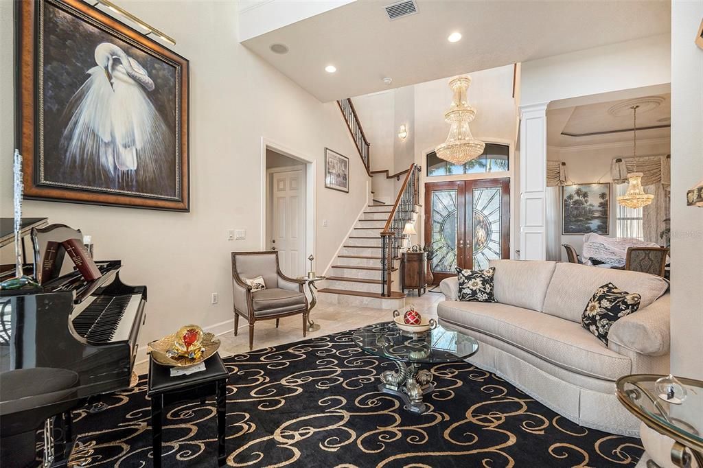 Chandelier, Interior, Living room, Pendant Lights, Piano, Recessed Lighting