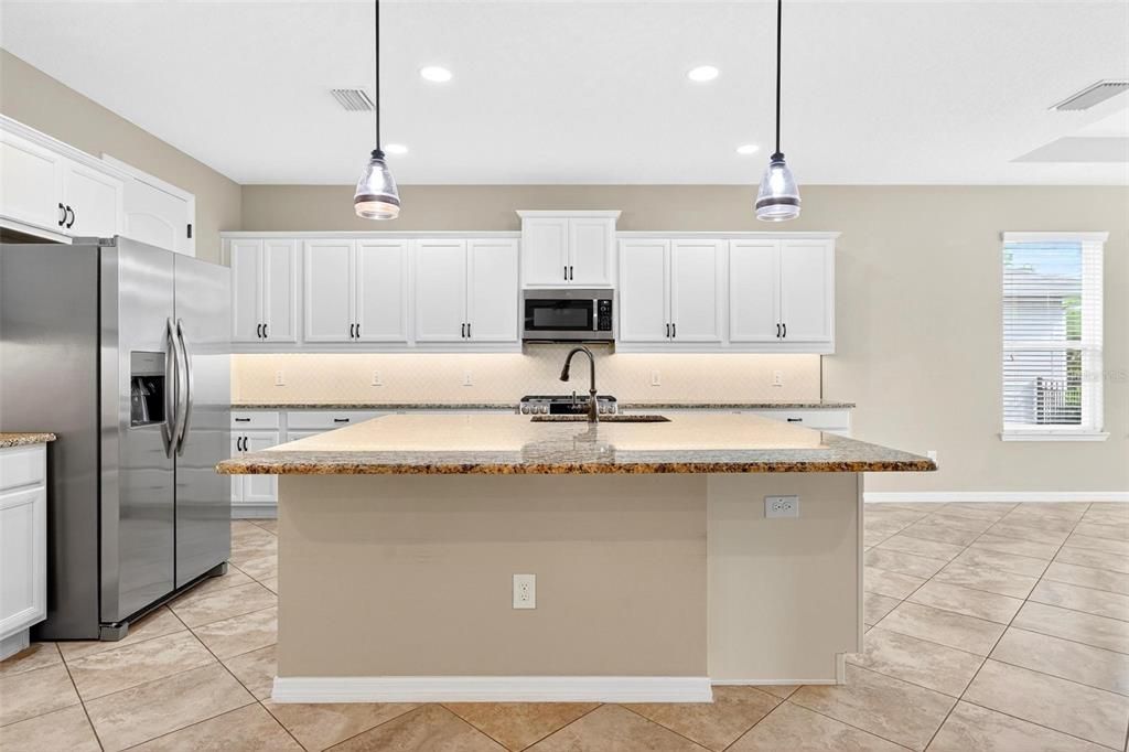 Interior, Kitchen, Pendant Lights, Recessed Lighting, Stainless Steel Appliances