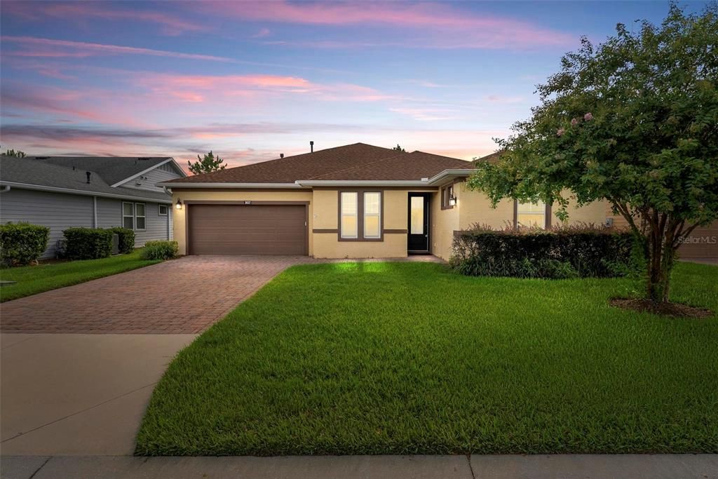 Attached, Backyard, Exterior, Facade, Ranch