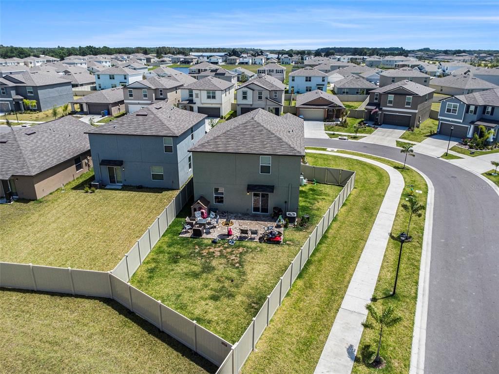 Exterior, Drone