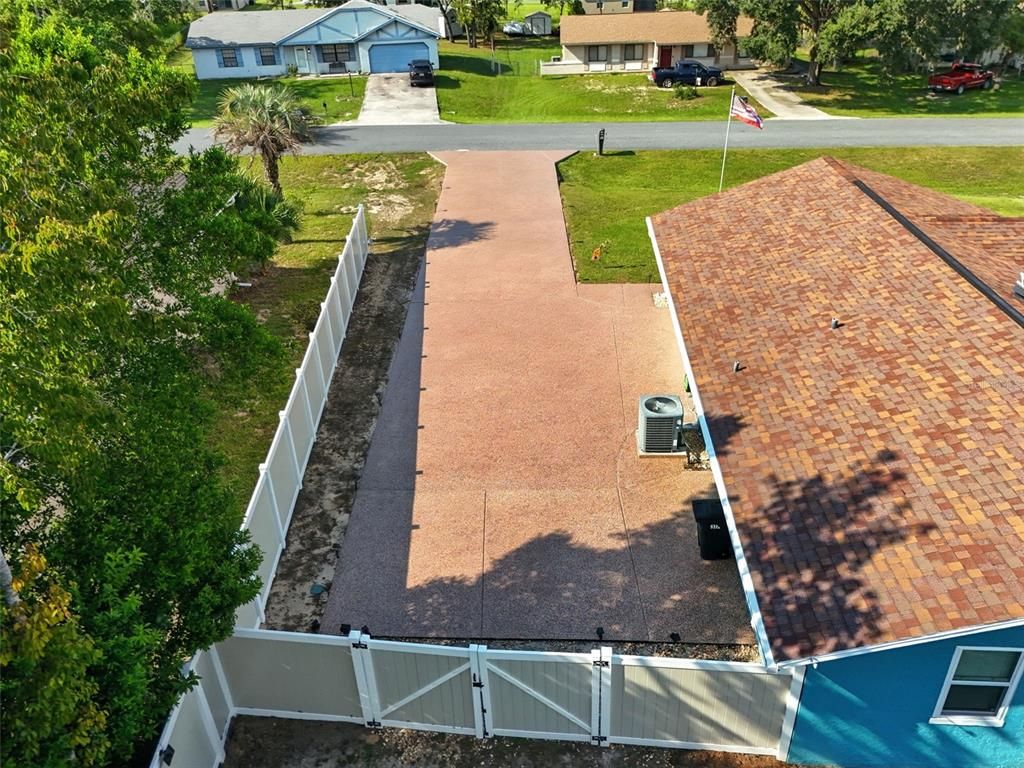 Exterior, Drone
