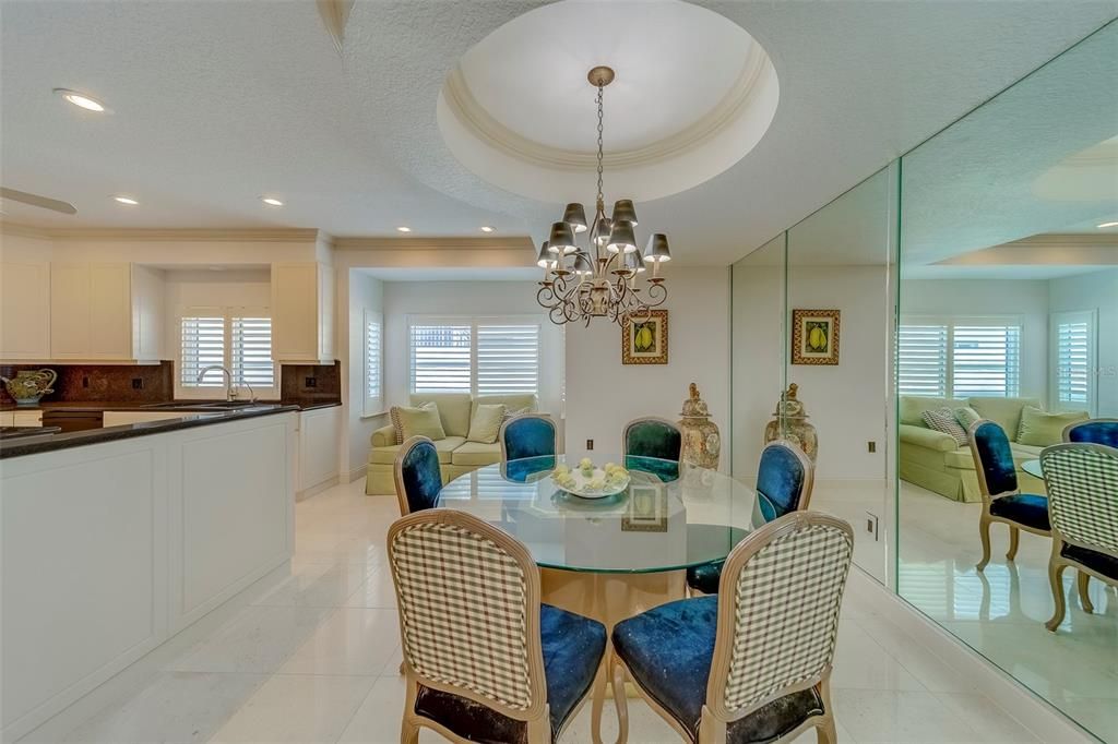 Chandelier, Dining room, Interior, Living room, Recessed Lighting