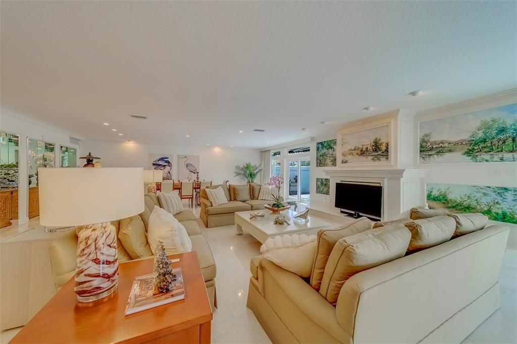 Fireplace, Interior, Living room, Recessed Lighting